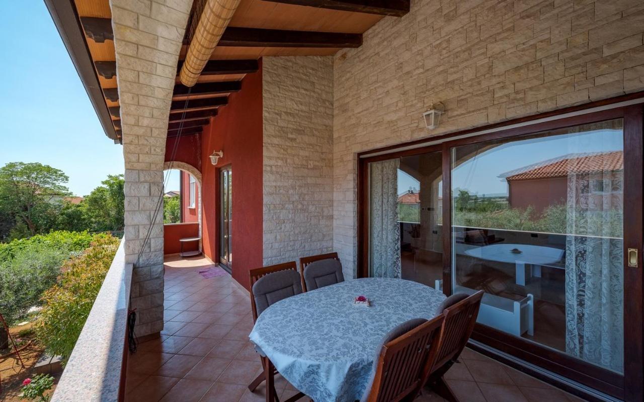 Iva House With Apartment Umag Exterior photo